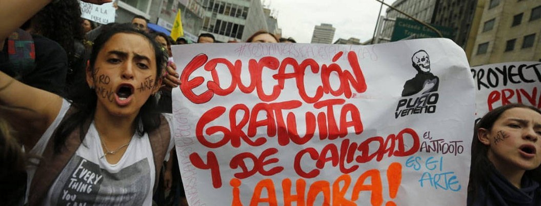 Maestros exigen acciones a Iván Duque para solucionar crisis en sistema educativo colombiano