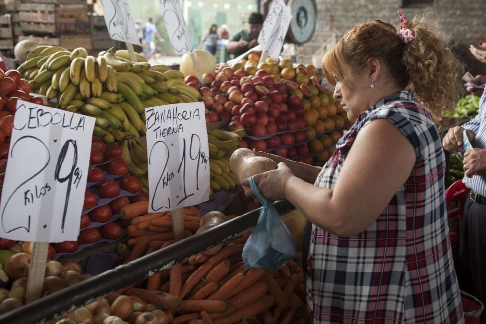 Lo impensable: Hiperinflación obliga a los argentinos a sustituir la carne de su dieta