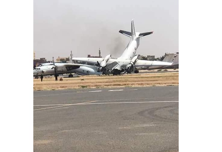 (Fotos y Video) Choque entre aviones deja varios heridos en aeropuerto de Sudán