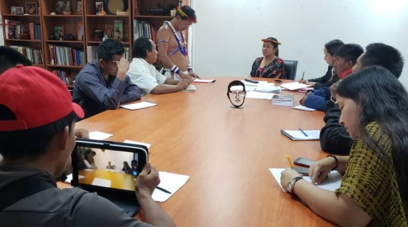 Autoridades de la etnia houttöja se reunieron con el Gobierno venezolano