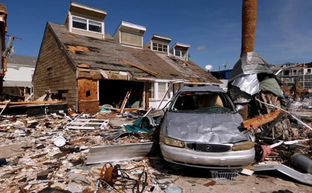 (Video) Saqueadores se aprovechan de la devastación dejada por el huracán Michael en Florida