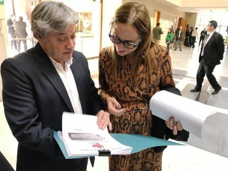 Senador Alejandro Navarro consignó 11 proyectos de Ley en defensa de los derechos de la mujer