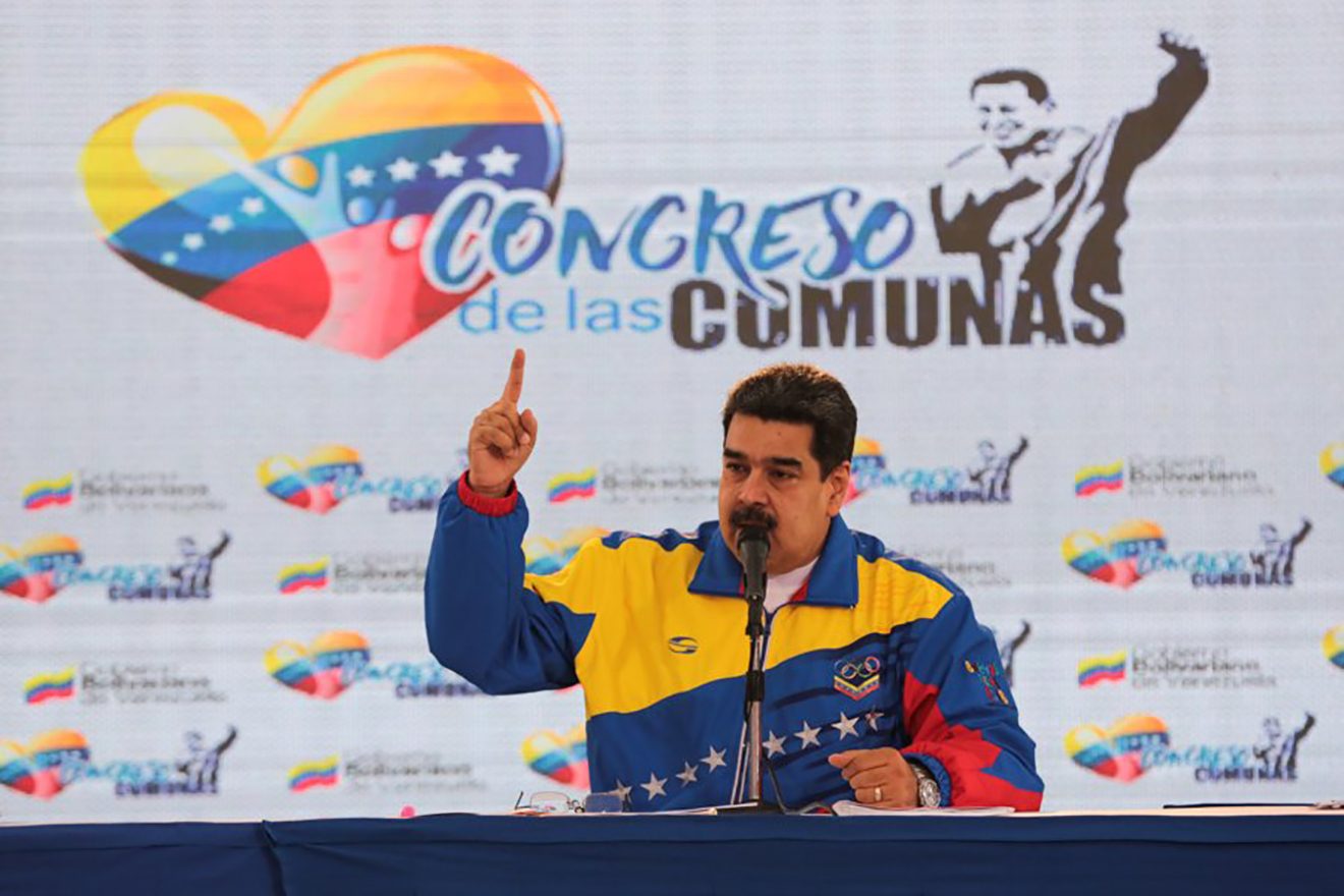 Maduro propone dar rango Constitucional a todas las Leyes del Poder Popular