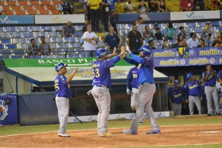Navegantes del Magallanes inamovible del primer lugar en la LVBP
