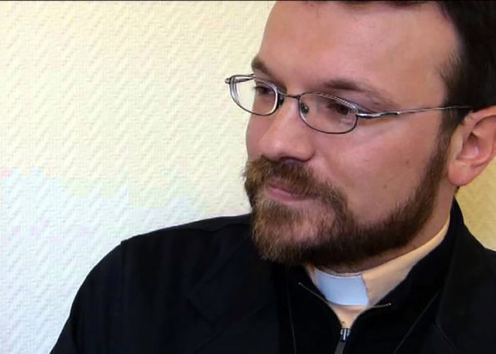 Sacerdote se suicida luego de haber sido acusado de abuso contra un menor en Francia