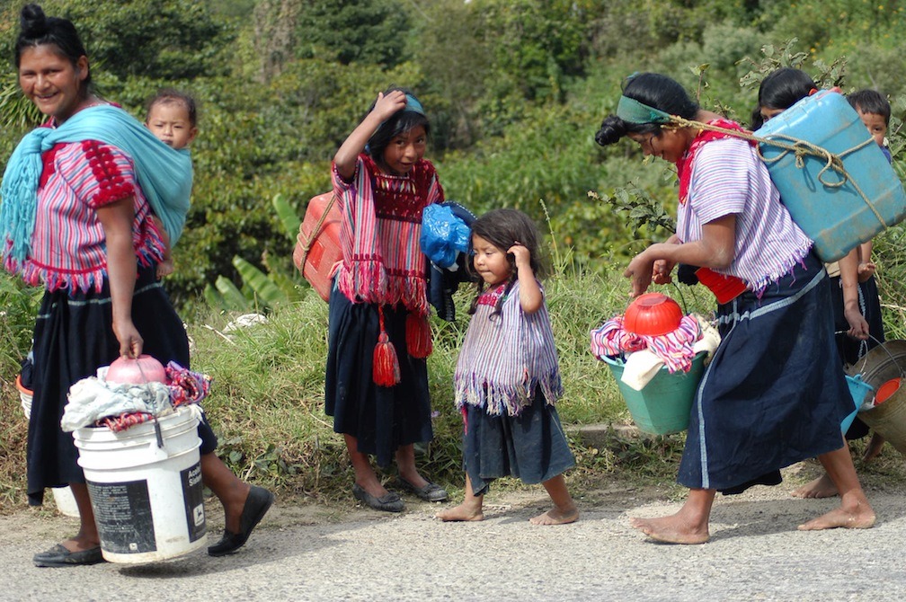 Dos años de conflicto: Indígenas desplazados por enfrentamientos políticos en Chiapas