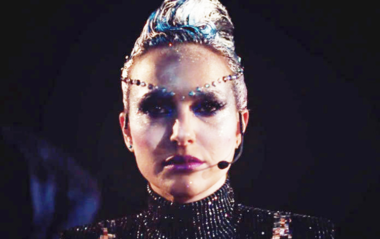 (Video) Natalie Portman se convierte en una estrella del pop en «Vox Lux»