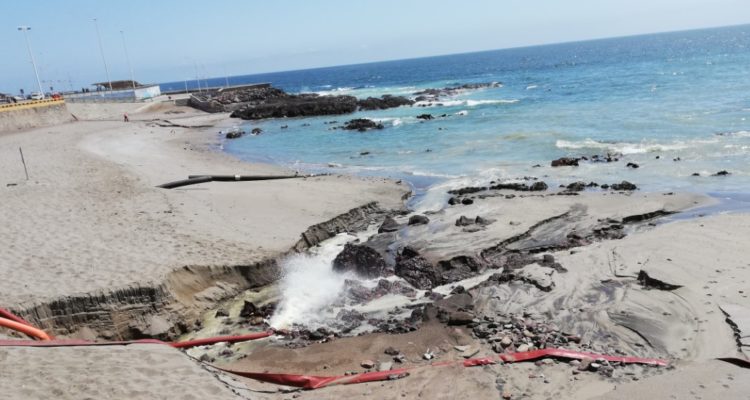Superintendencia formula cargos contra Aguas Antofagasta por «reiteradas fallas» en tratamiento de aguas servidas