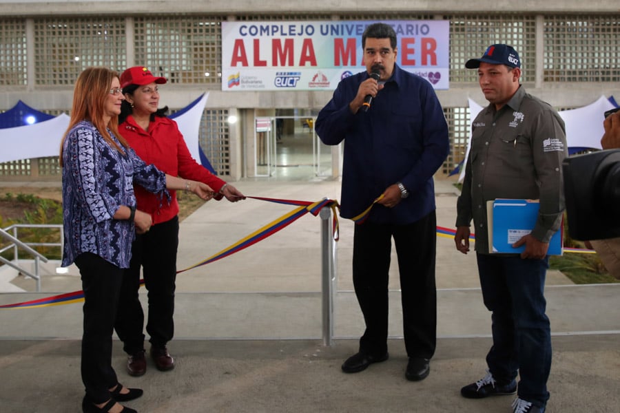 Maduro inauguró la universidad número 45 creada en Revolución