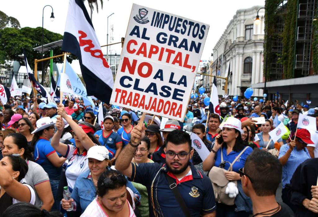 Sindicatos exigen cese la represión contra huelguistas en Costa Rica