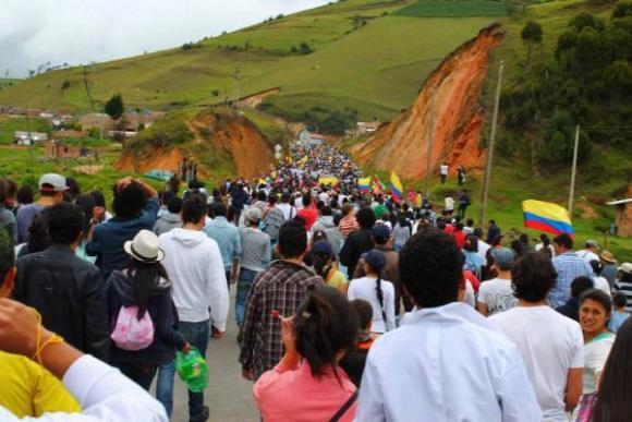 Campesinos colombianos entrarán en paro indefinido en Cauca