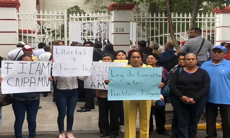 Comisión Estatal pelea por los derechos de prisioneros indígenas en México