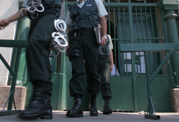 Gendarmería deberá cuidar seguridad de internos tomando en cuenta su orientación sexual