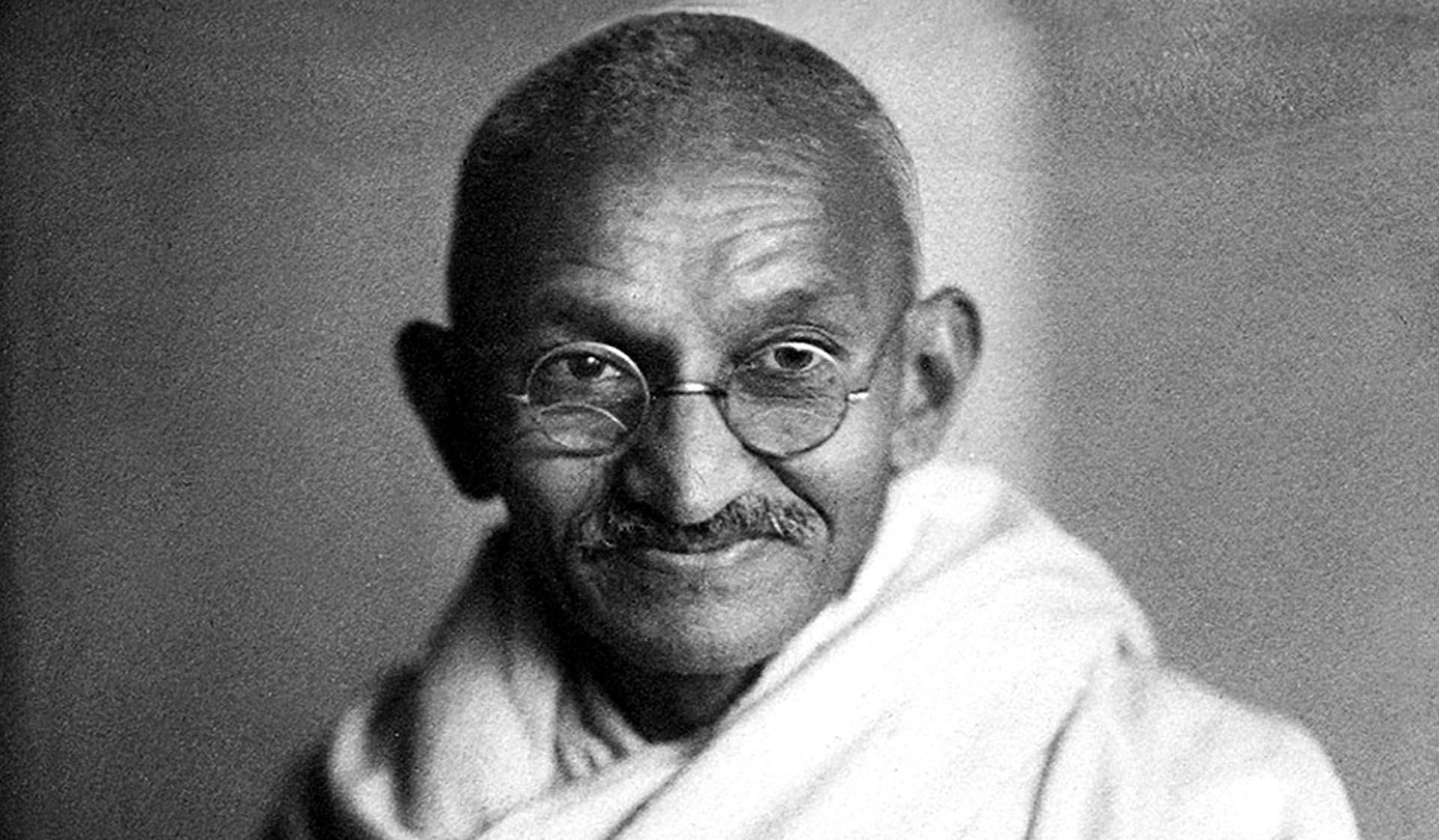 Caminata por la paz: Turquía celebró  149 años del natalicio de Mahatma  Ghandi