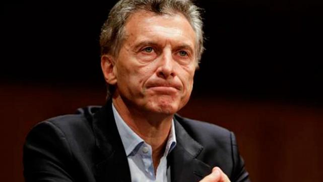 Gobierno de Macri asume que la recesión en Argentina durará «un tiempo»