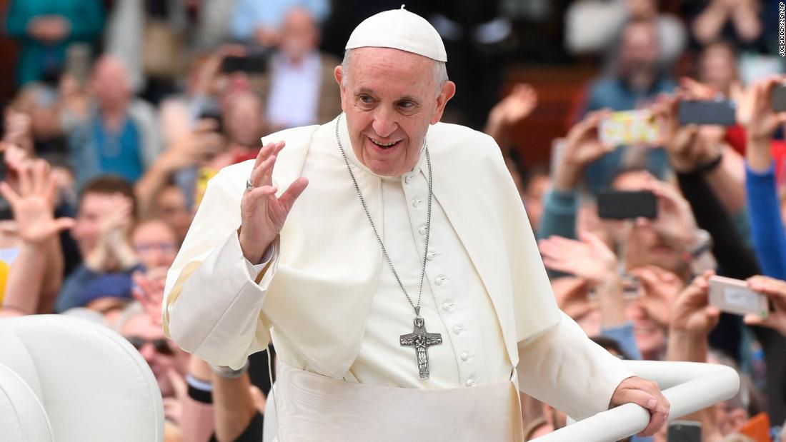 Papa envía 100 mil $ a Indonesia para operaciones de rescate