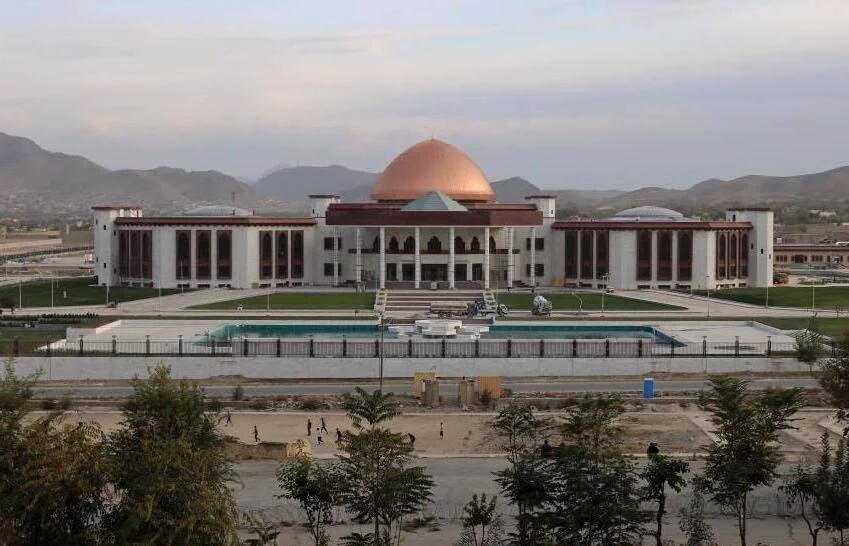 Explosión mata importante candidato al Parlamento de Afganistán