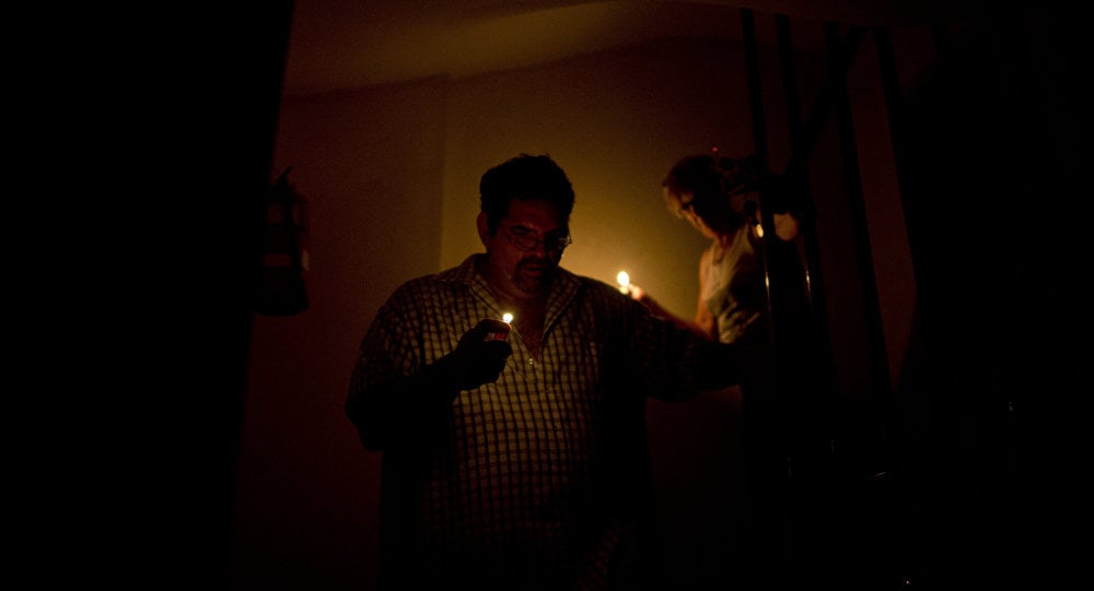 Continúan fallas eléctricas: Más de 12 horas sin luz en sector Pomona del estado Zulia