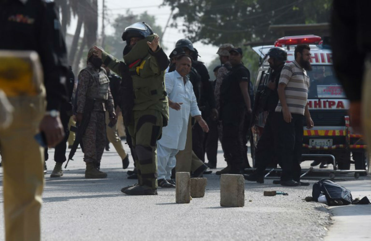 Pakistán promete velar por la seguridad de los chinos tras el ataque en Karachi