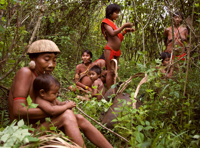 El odio de Bolsonaro podría iniciar un genocidio indígena en Brasil
