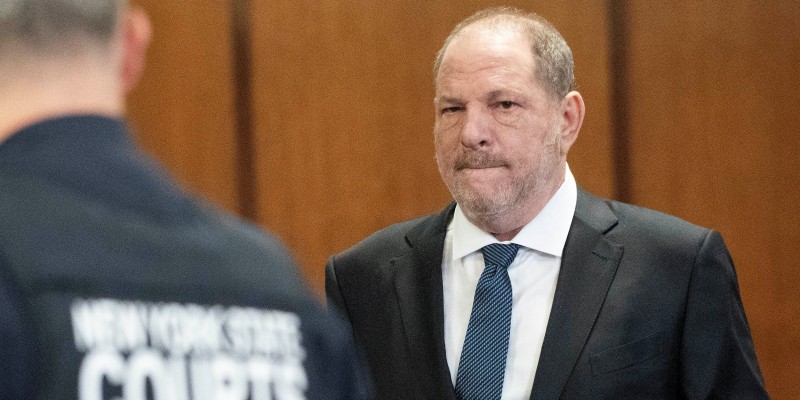 Obligó a modelo de 16 años a tocarle el miembro: Acusado Harvey Weinstein por nuevo caso de abuso