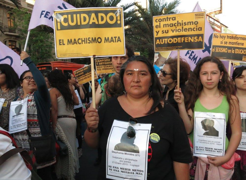 Ellas se toman las calles de Chile por el Día Internacional contra la Violencia hacia las Mujeres