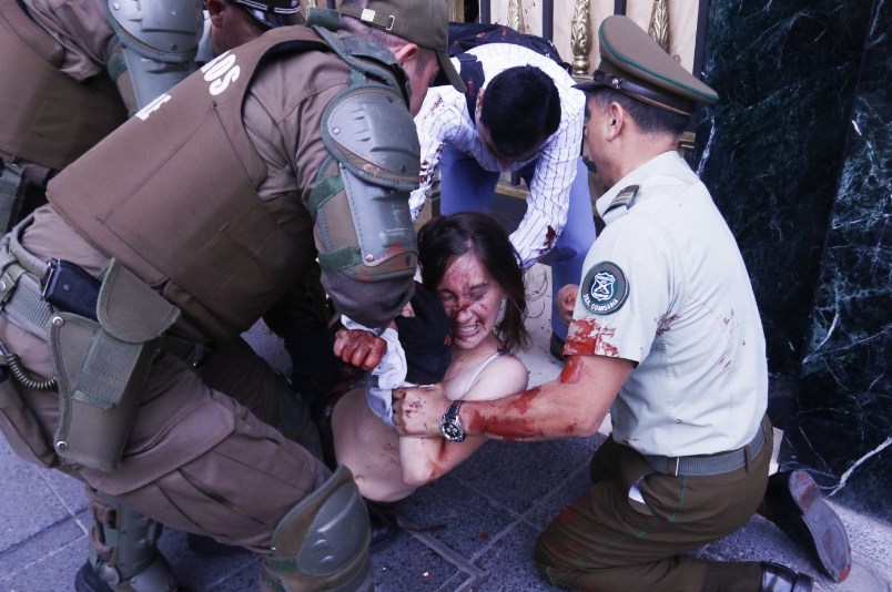 (Video) Estudiantes denuncian brutal represión de Carabineros en protesta por justicia en caso Catrillanca