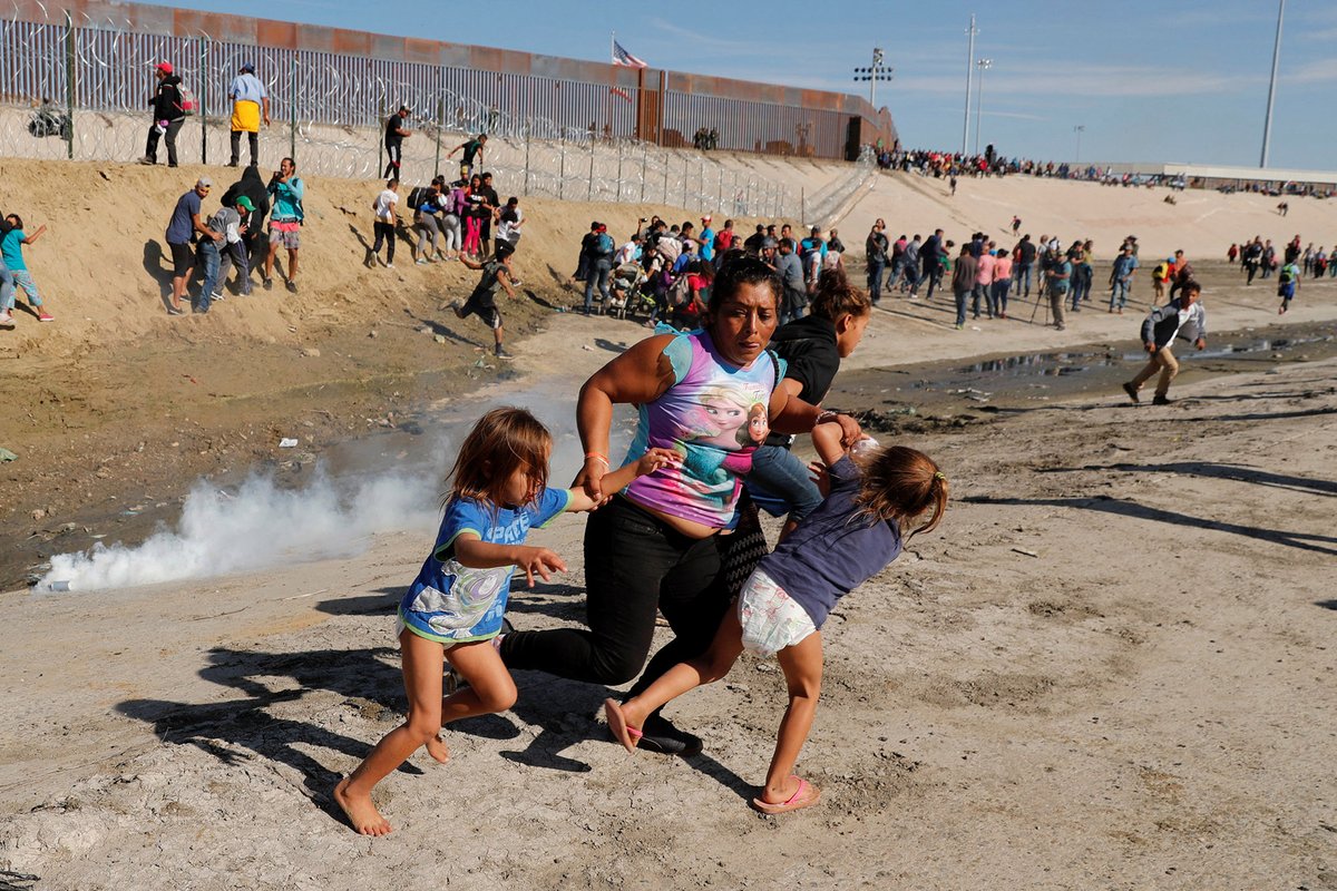 México se queja con EE.UU. por violar soberanía al utilizar gases lacrimógenos contra migrantes