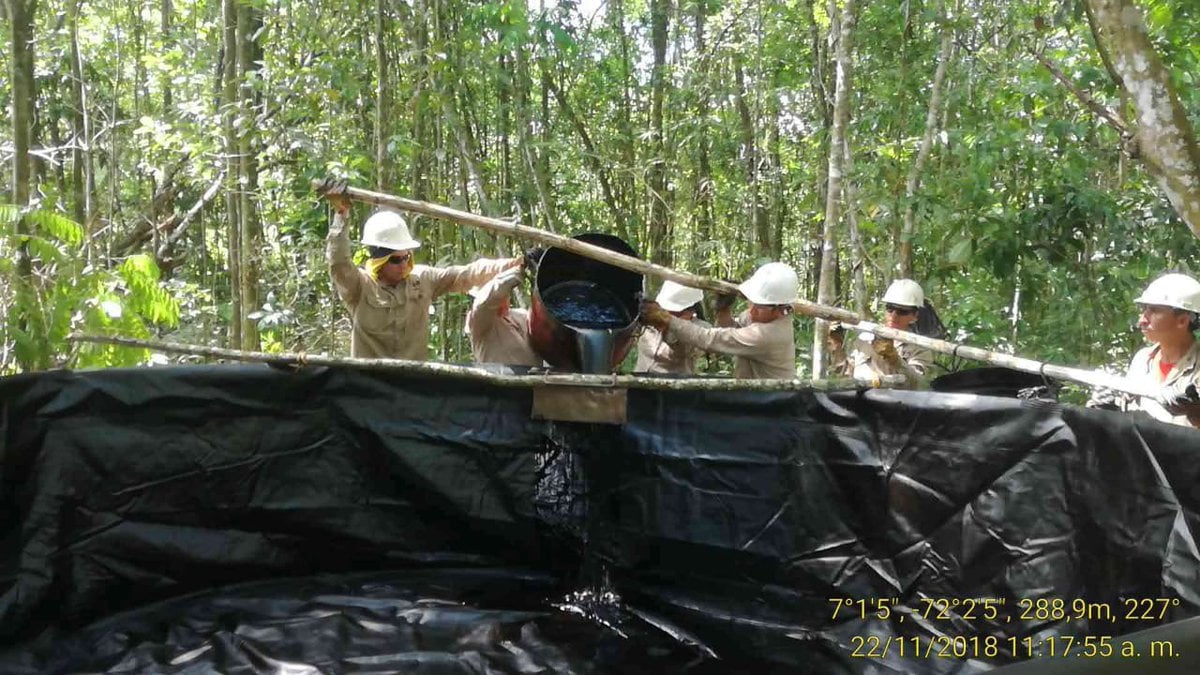 Ecopetrol busca contener derrame de crudo en la frontera con Venezuela