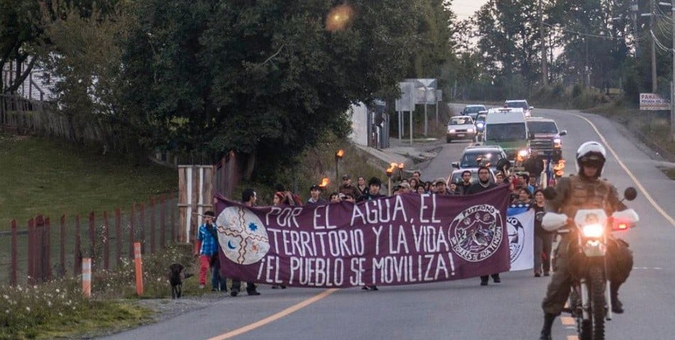 Tribunal Ambiental declara admisible reclamación de comunidades mapuche contra ampliación de hidroeléctrica en Futrono