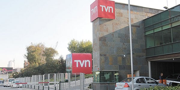 Sindicato de TVN por despidos masivos: «Estamos sufriendo las consecuencias de la ineptitud de los gerentes»