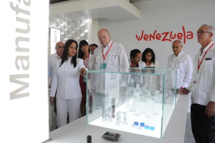 Empresarios venezolanos promocionan sus productos en la Fihav 2018 en La Habana