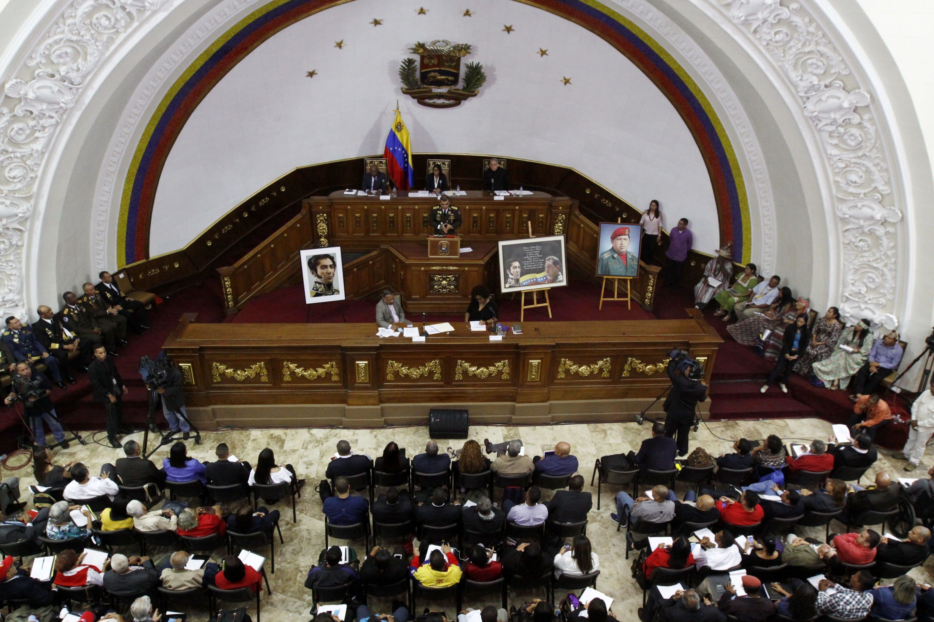 Venezuela: Asamblea Nacional Constituyente aprueba resolución en respaldo a Cuba