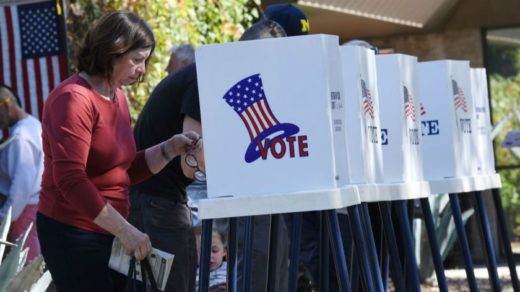 Estados Unidos celebra hoy juicio al gobierno de Trump en elecciones legislativas