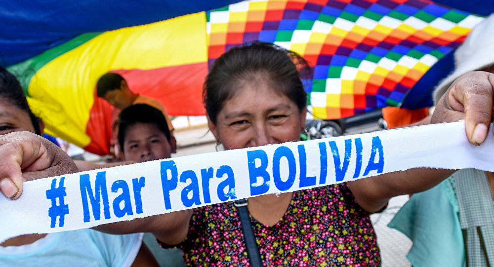 Evo pide a Piñera reanudar el diálogo sobre demanda marítima de Bolivia