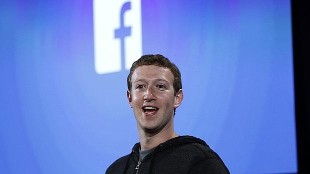 (Fotos) Con mucha privacidad: Así usa Mark Zuckerberg su cuenta en Facebook