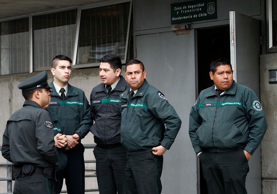 Gremios de Gendarmería levantan paro tras alcanzar acuerdo con el Gobierno