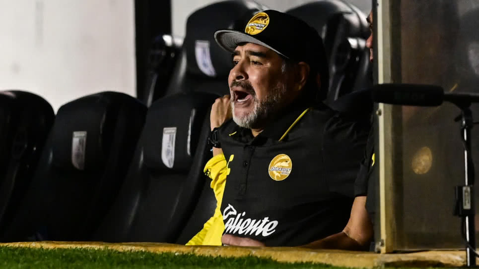 Multan a Maradona mientras Dorados lucha por ascender a Primera División