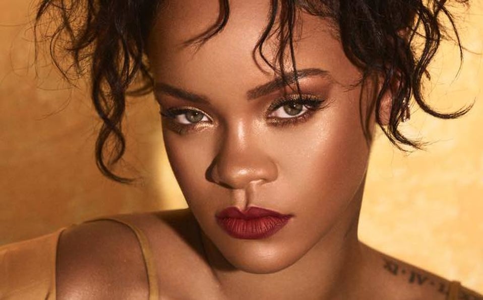Rihanna arremete contra Trump y le prohíbe usar sus canciones