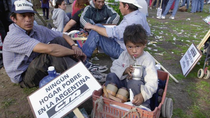 Pobreza en Argentina alcanza su nivel más alto en la última década