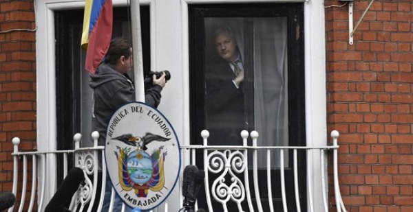 Assange Lenín Ecuador