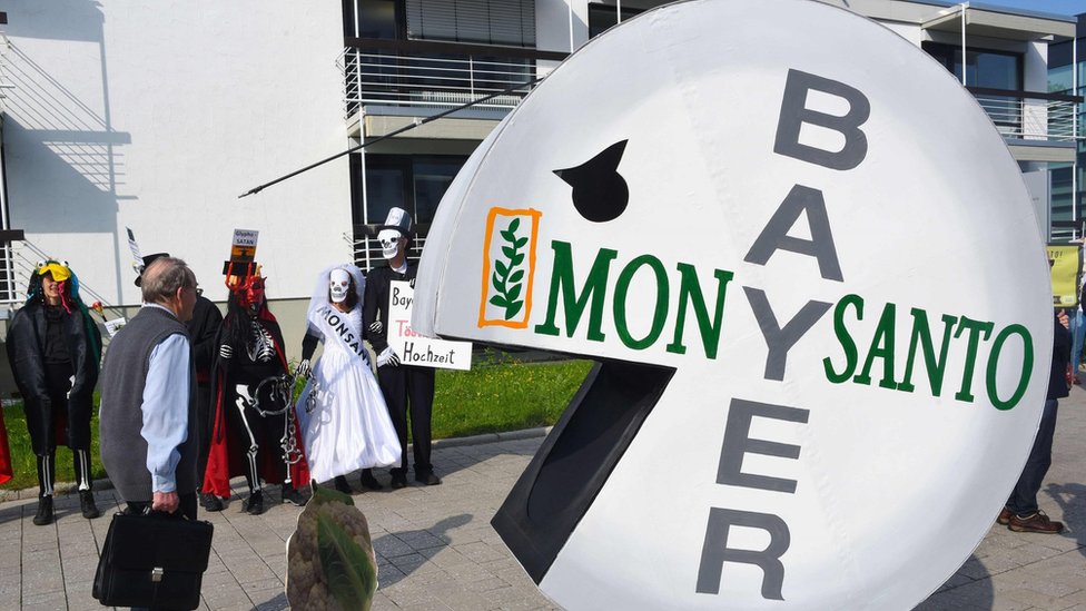 Despidos masivos: Bayer suprime 12.000 plazas de trabajo tras la compra de Monsanto