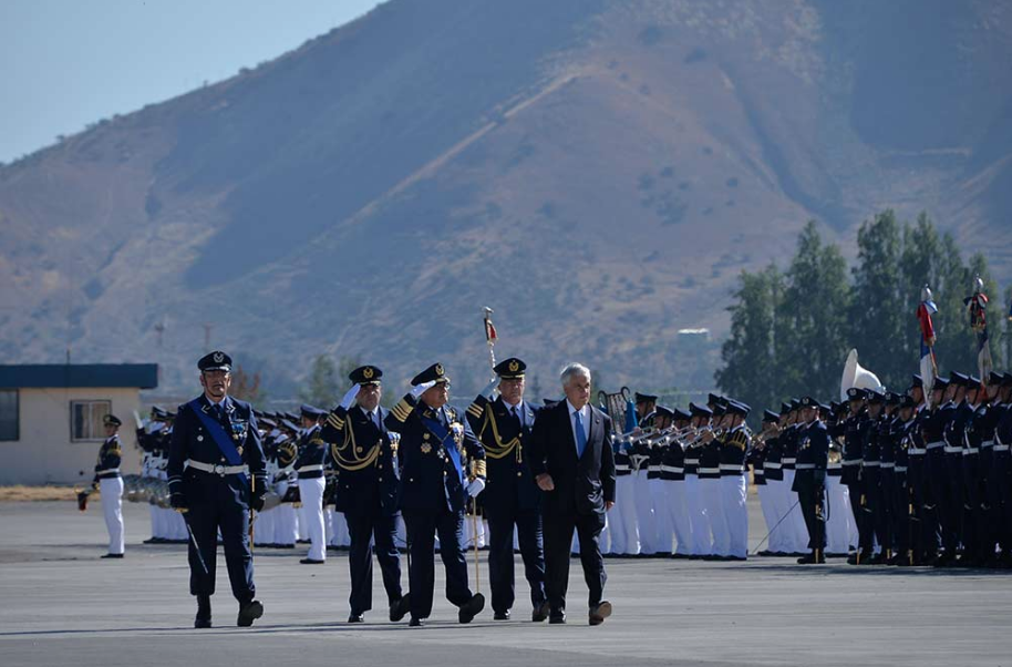 Diputados pedirán explicaciones a jefe de la FACh por costosa ceremonia de cambio de mando