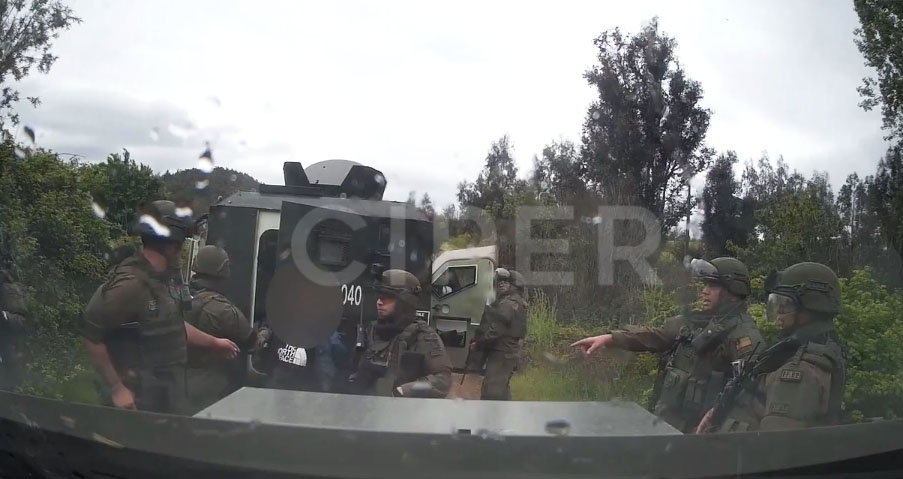 Disparando sin enfrentamiento y aterrorizando a un menor: Videos desnudan operativo donde Carabineros asesinaron a Catrillanca