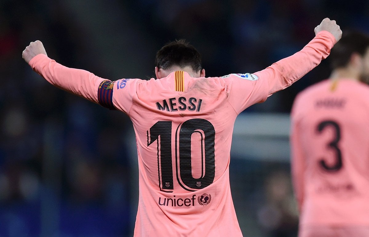 Lionel Messi es el único latinoamericano en el Once Histórico de la UEFA