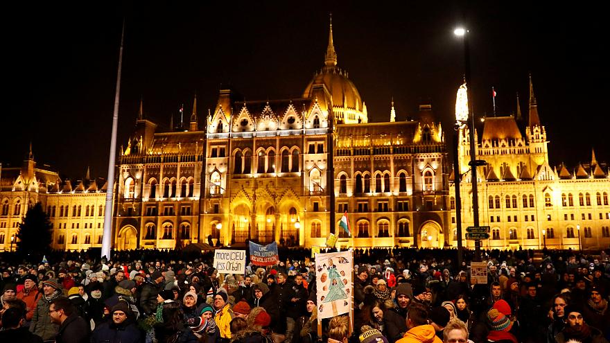 En las calles de Hungría retumba el «no» a la reforma laboral «esclavista»