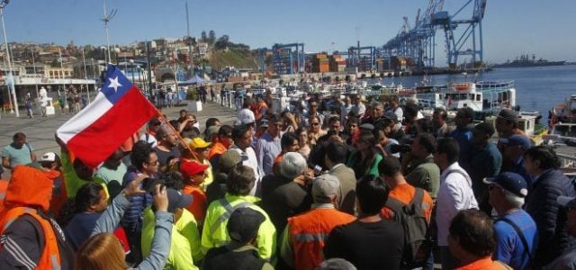 Trabajadores de Puerto Ventanas inician paro indefinido tras nula respuesta a su petitorio
