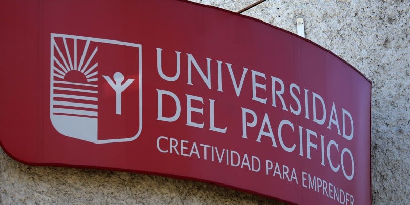 Sernac anuncia demanda colectiva contra la Universidad del Pacífico
