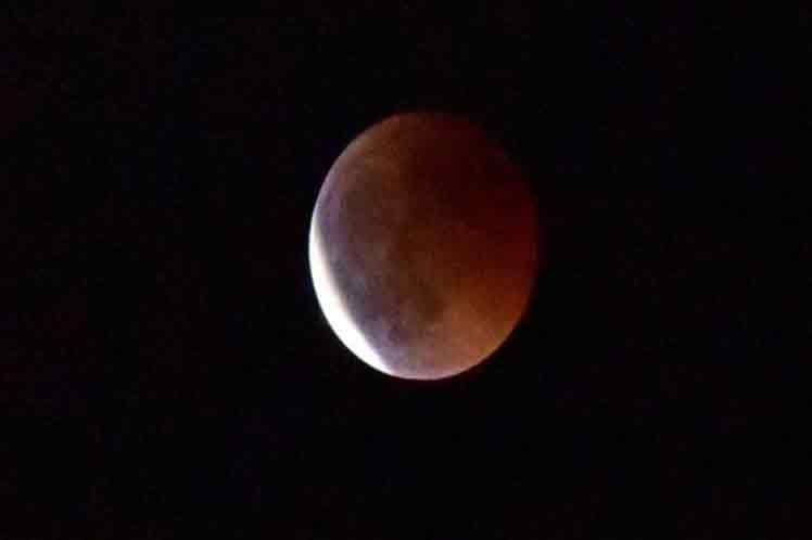 Superluna «sangre de lobo» se podrá apreciar durante la madrugada