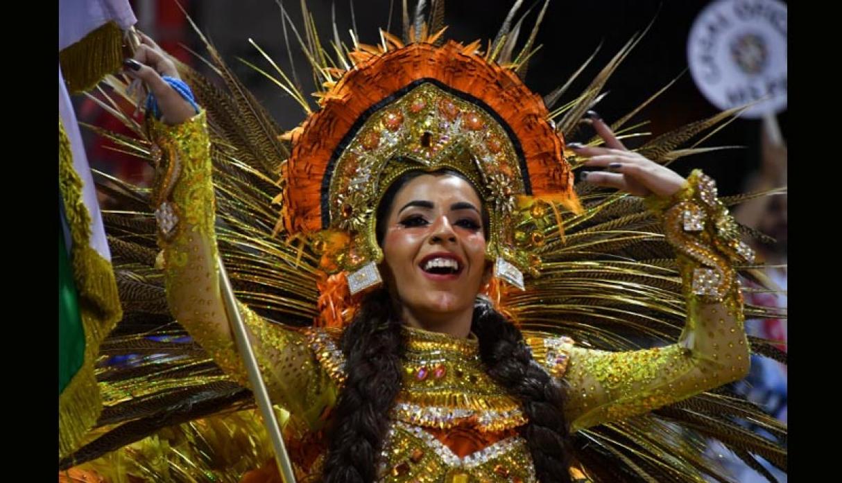 Carroza inspirada en el sol de Perú promete deslumbrar en carnaval de Sao Paulo